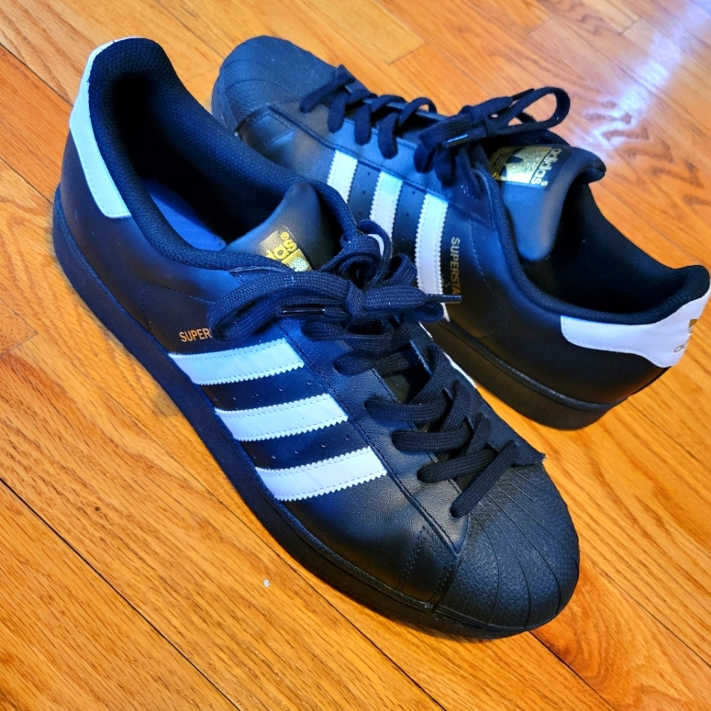Adidas Mens Size 13 Superstar Black Shell Toe With Gold Detail